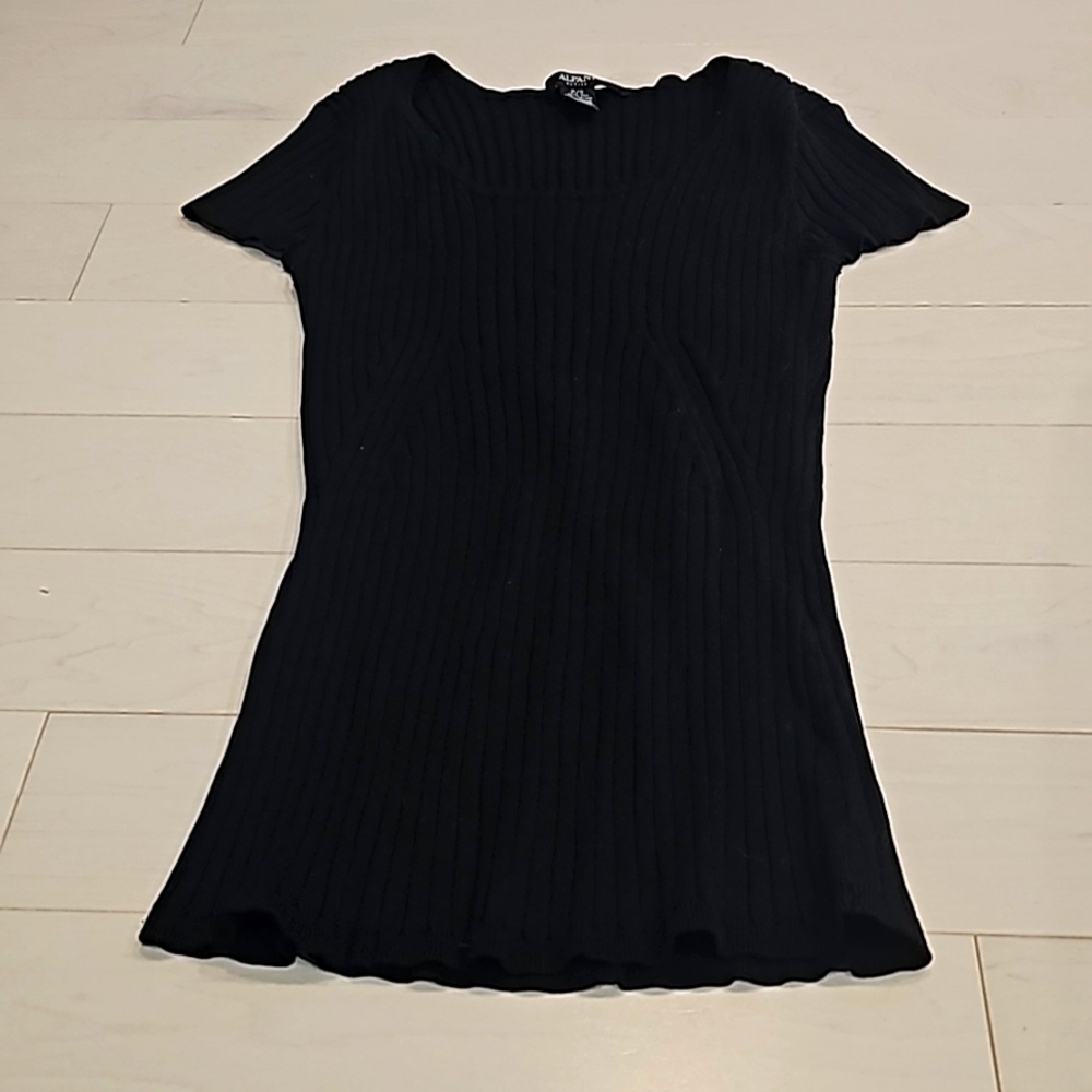 Alfani , size :PS. Round neck sweater